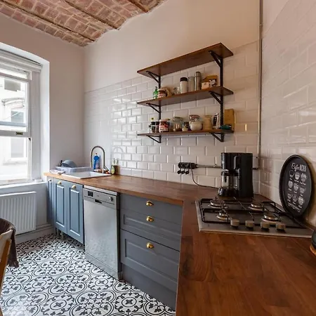 Renovated At The Heart Of With Huge Terrace