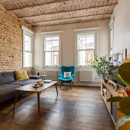 Renovated At The Heart Of With Huge Terrace Apartmán Istanbulská provincie